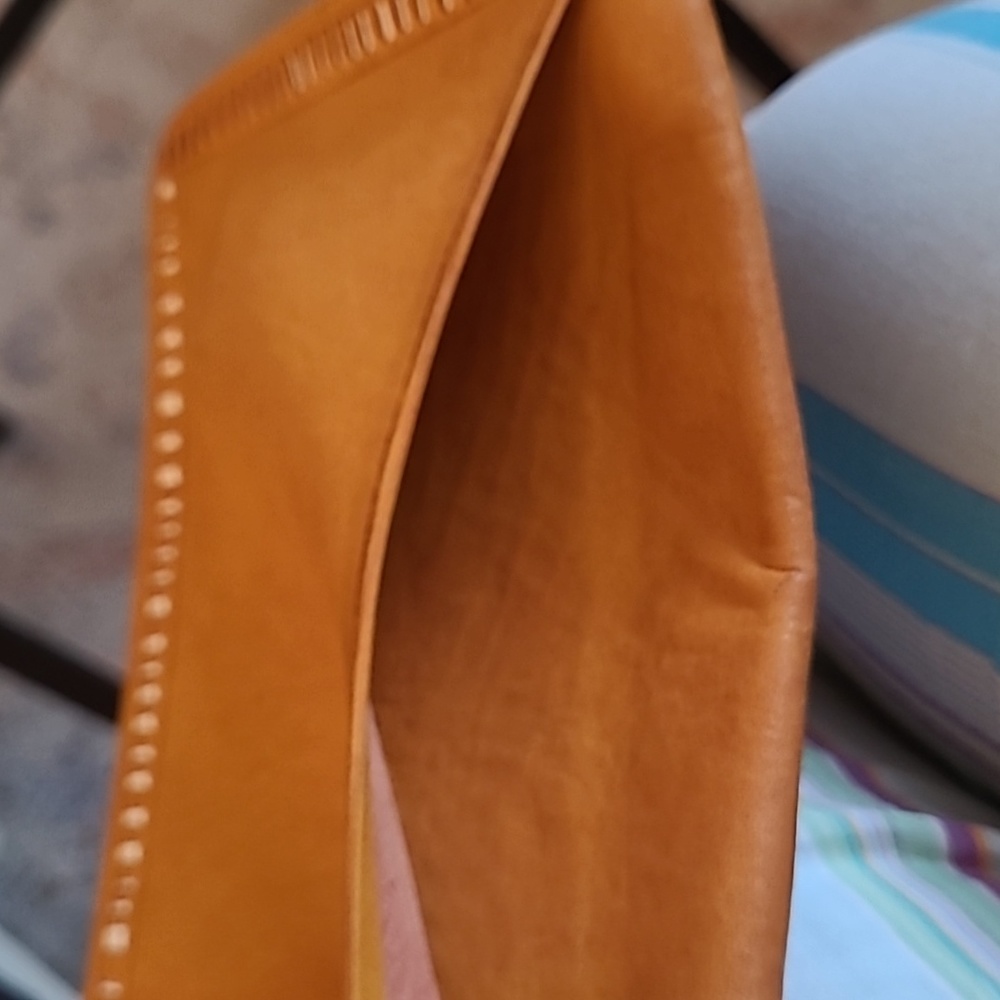 Handmade Leather pouch/ Clutch - Picture 4 of 9